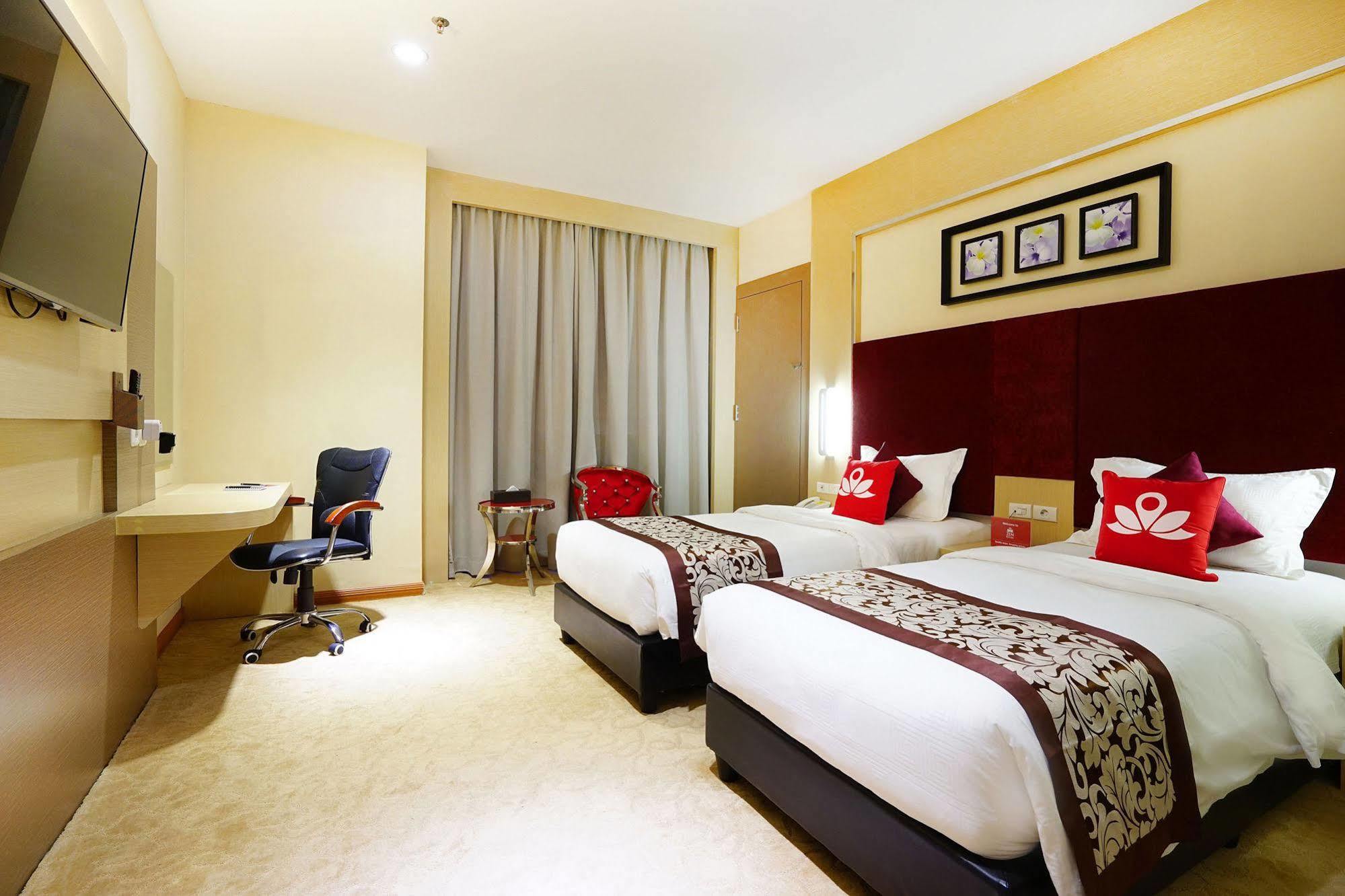 Zen Rooms Near Bcs Mall Penuin Batam المظهر الخارجي الصورة