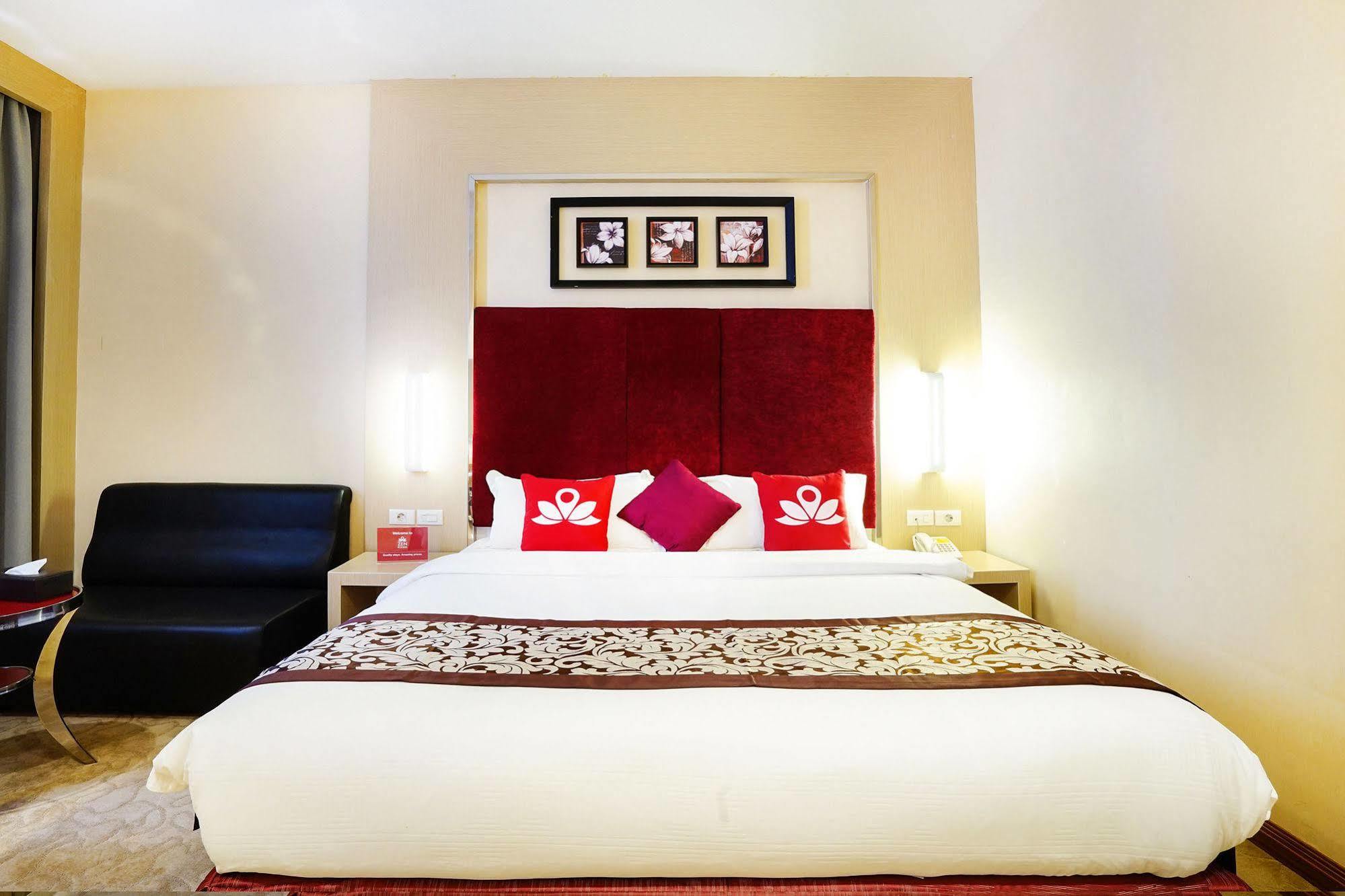 Zen Rooms Near Bcs Mall Penuin Batam المظهر الخارجي الصورة